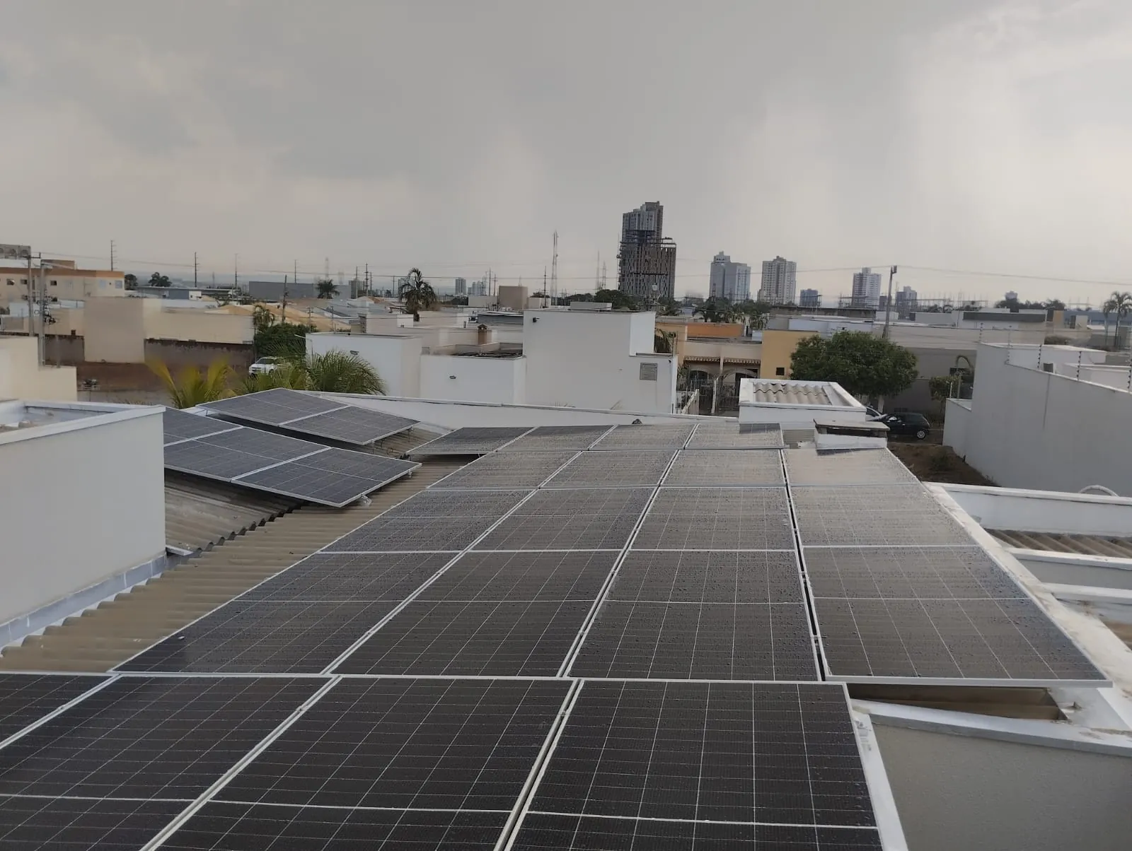 Sistema Residencial 16kWp no Granville I